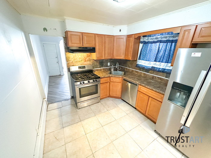 3 bedroom townhome in Olney-Oak Lane Phila... - 3 bedroom townhome in Olney-Oak Lane Phila...