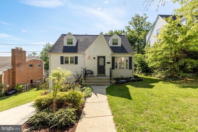 Photo - 3111 63rd Pl