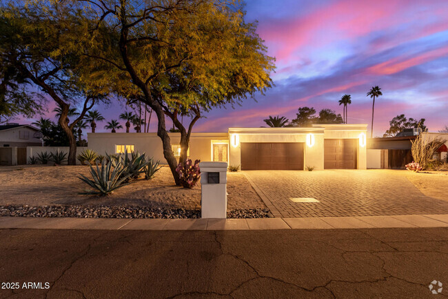 Building Photo - 10243 N 58th Pl Rental
