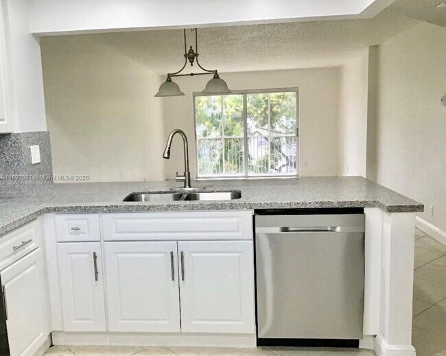 Photo - 1100 NW 87th Ave Unit 304