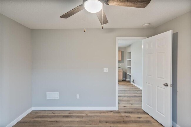 Photo - 1442 Magnolia St