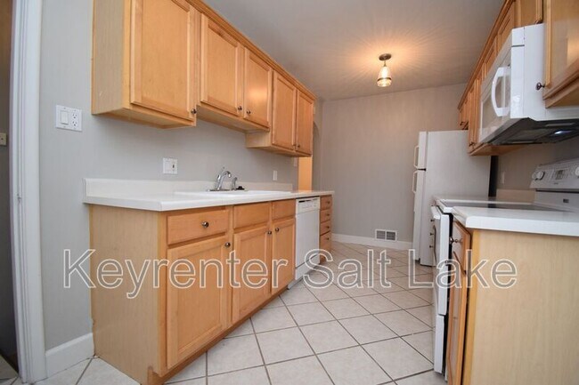 Photo - 2155 S 1000 E