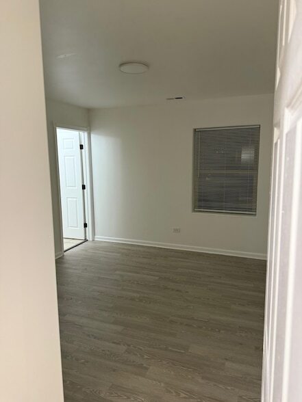 Photo - 2840 W Flournoy St Unit 2