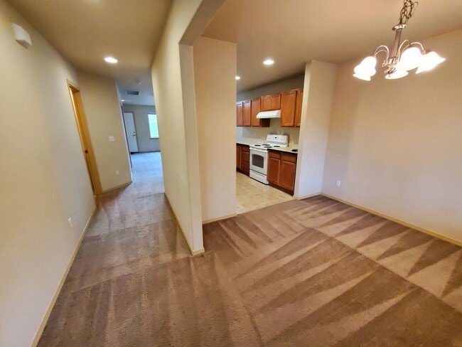 Photo - 15524 87th Ave E