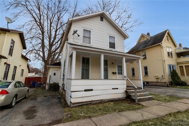 Photo - 43 Waterman St