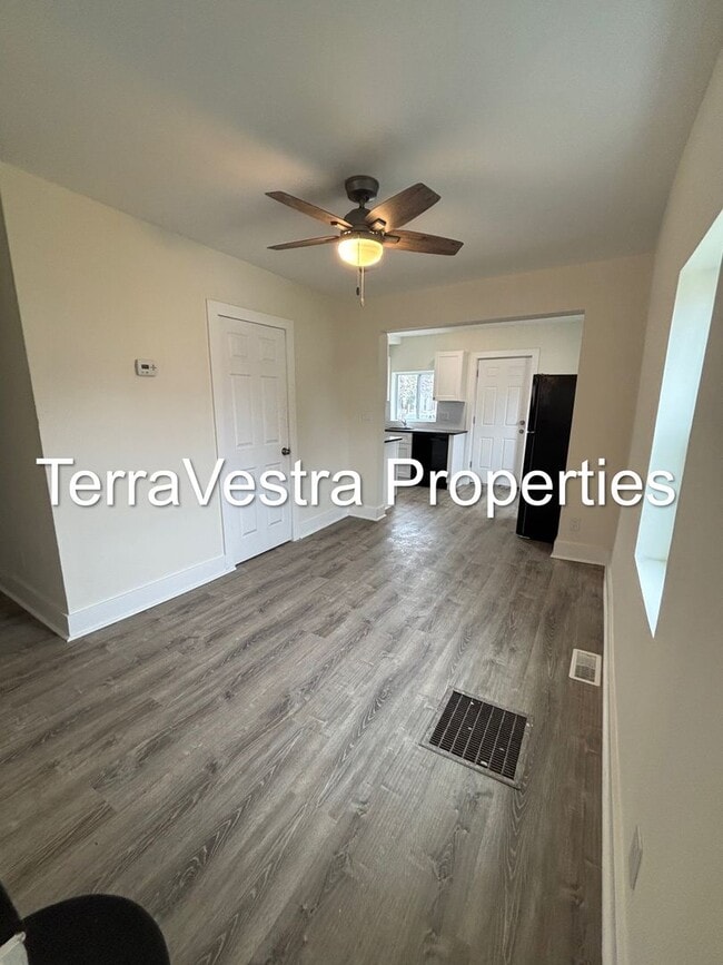 Photo - 2 Bed with a bonus room in Bridgeton!