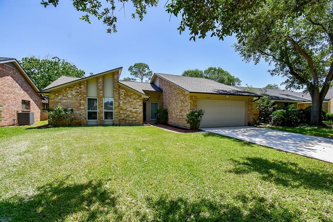 Photo - 2931 Jenny Dr House