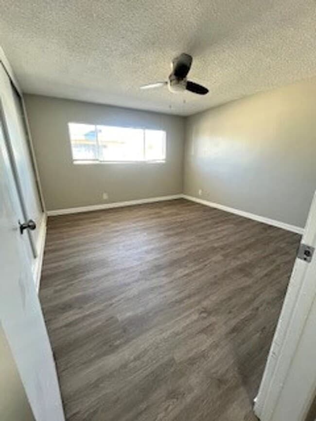 951 Springfield St Unidad D