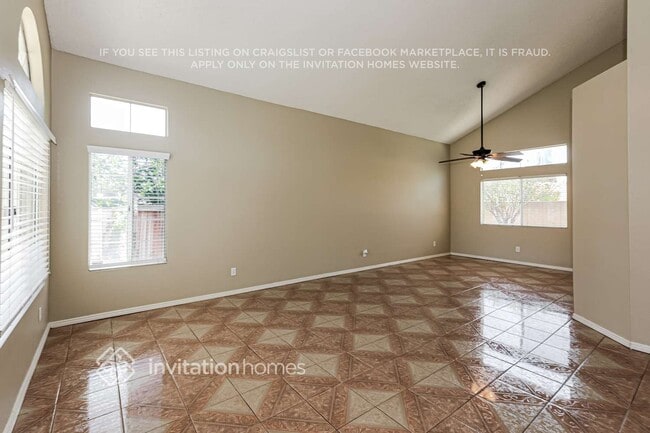 Photo - 2699 W Calle Vista Dr