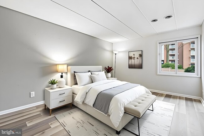 Photo - 2648 Redcoat Dr Unidad 97