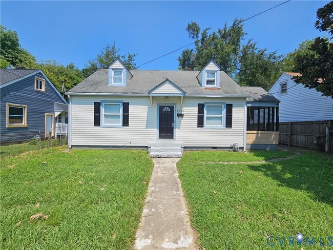 Building Photo - 3909 Larchmont Ln