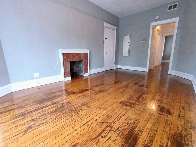 Photo - 3516 N Broadway