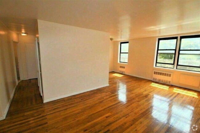 Building Photo - 1 bedroom in BRONX NY 10463 Unit 3H Rental