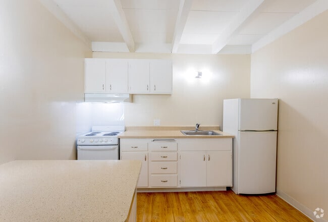 Studio - Sands Studio Apartments