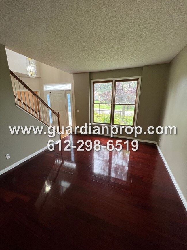 Photo - Woodbury House Available July 1, Gleaming Hardwood Floors, Fireplace, Lower Family Room, Fenced Yard