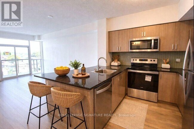 Photo - 1603 Eglinton Ave W Unité 413