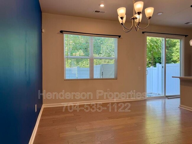 Photo - 5308 Somerset Hill Ln