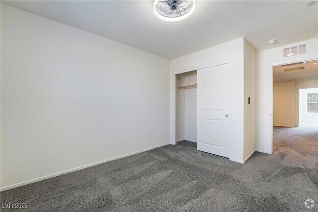 Building Photo - 1906 Arietta Pl Rental