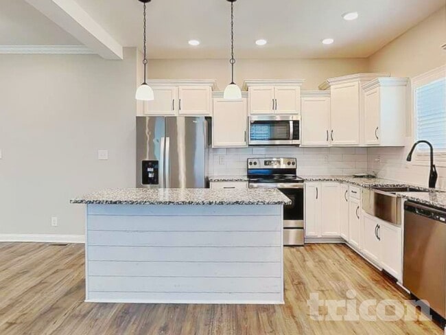 Photo - 129 Bonnell Dr