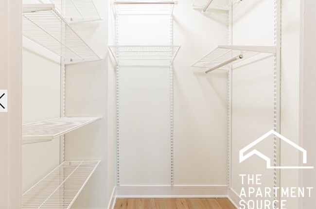 Photo - 944 W Grace St Unit 1