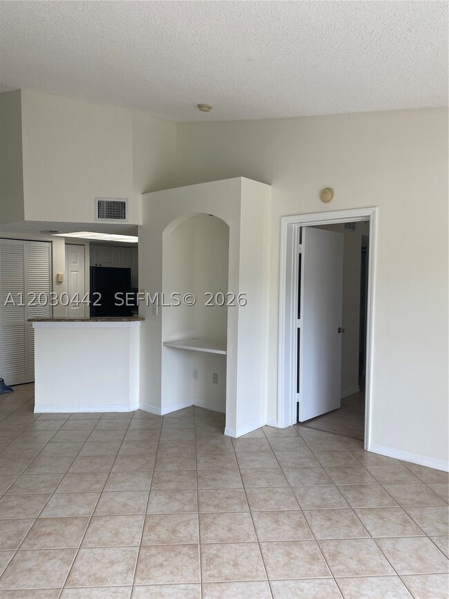 Photo - 310 Crestwood Ct N Unit 310