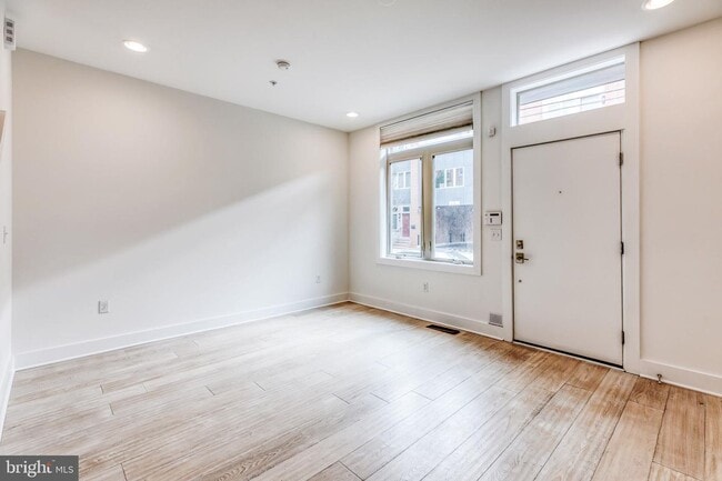 Photo - Northern Liberties Townhome with Parking