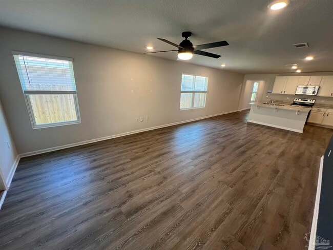 Photo - 5269 Peach Dr