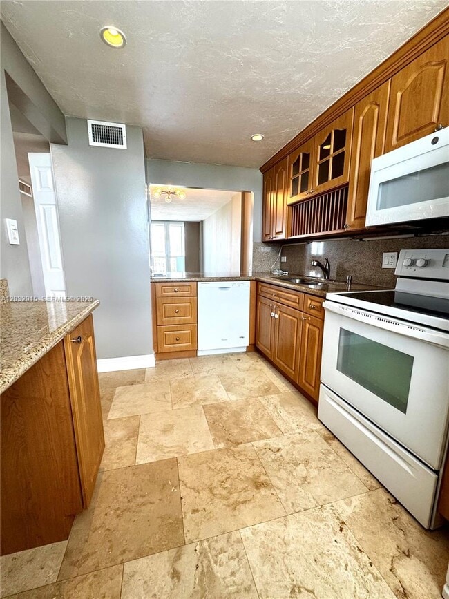 Photo - 3545 NE 166th St Unit 805
