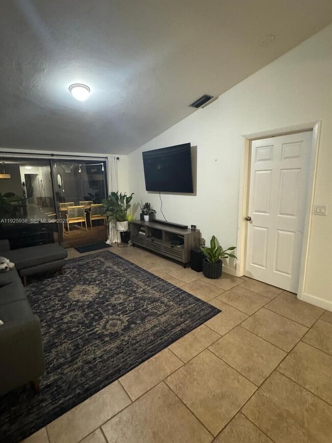 Photo - 10161 SW 137th Ct