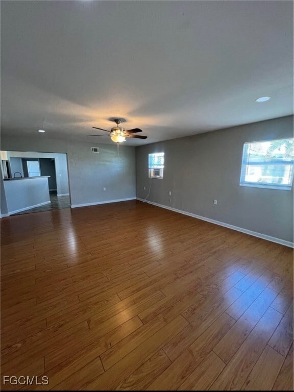 Photo - 712 Camellia Dr