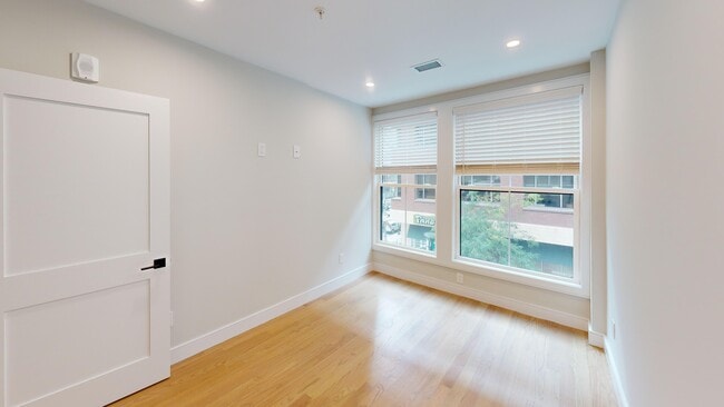 Photo - 230 Tremont St