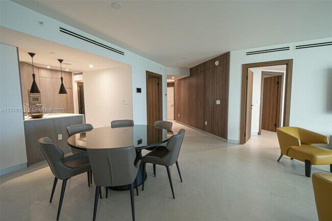 Photo - 16699 Collins Ave Unidad 3202