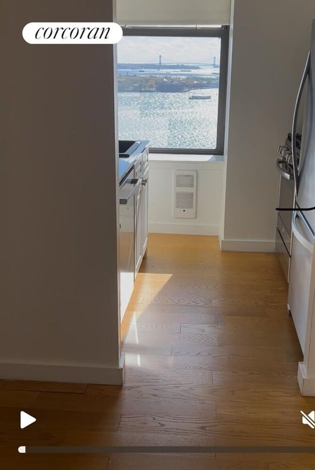 Building Photo - 1 West St