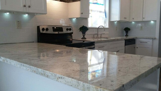 Photo - 4401 Elysian St