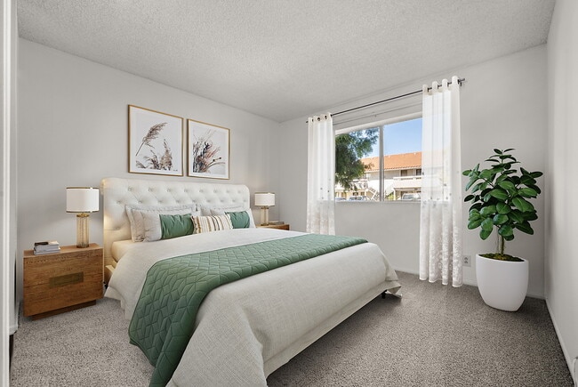 Hacienda at Camarillo Oaks