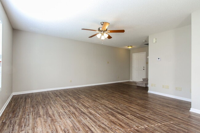 Photo - 1796 Feather Reed Ln