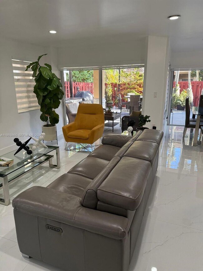 Photo - 16418 SW 72nd Terrace