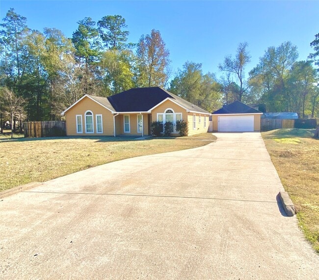 Building Photo - 19906 S Plantation Estates Dr