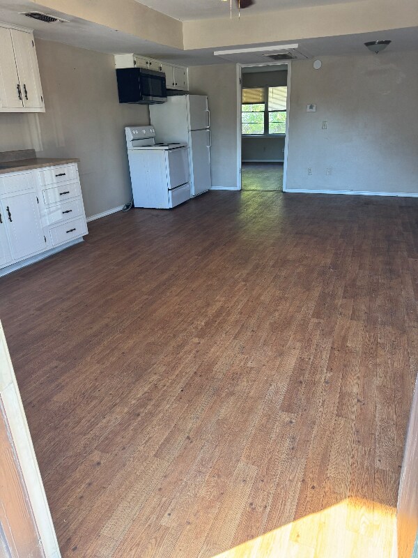 Photo - 750 Bonham St Unidad 190