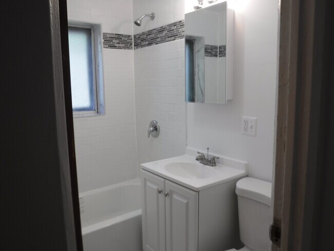 Bathroom - 84th Place & Ingleside