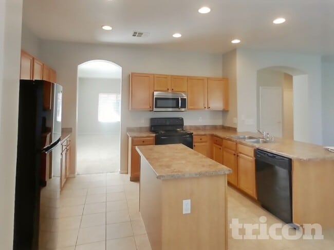 Photo - 10668 E Lupine Ln