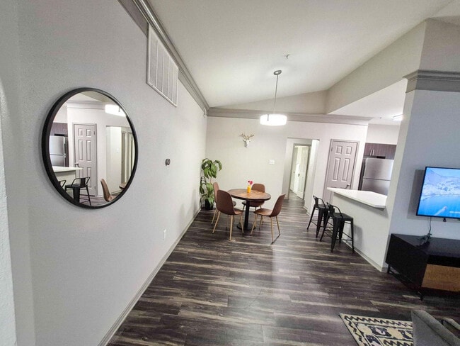 Photo - 12100 Metric Blvd Unit ID1343263P