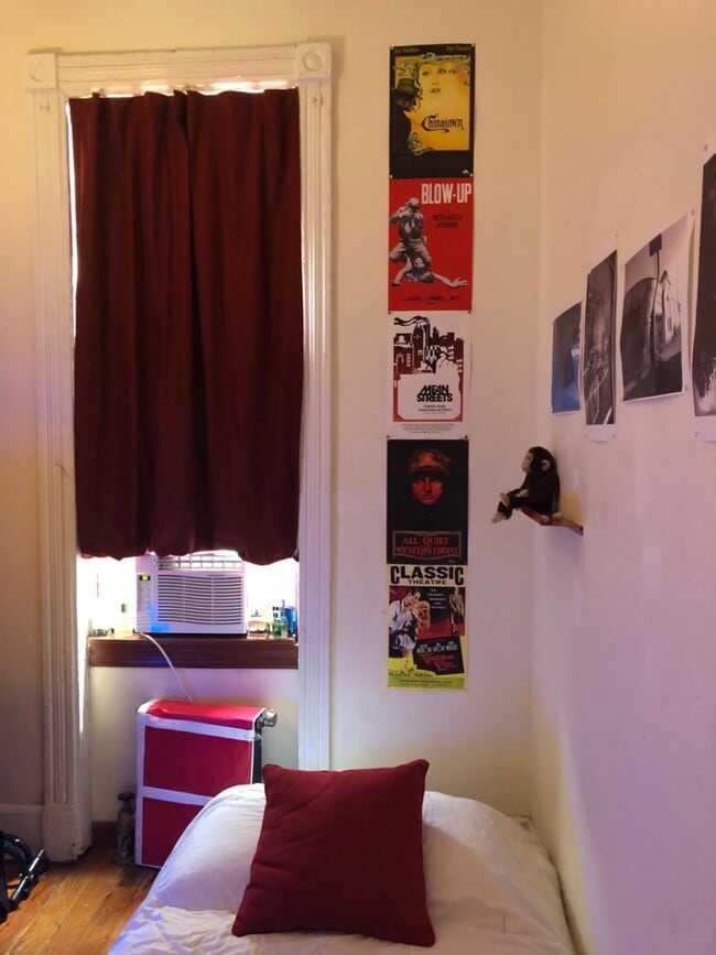 Photo - 70 Weirfield St