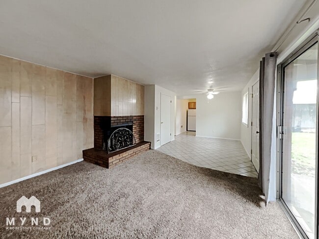 Photo - 705 NE 108th Ave