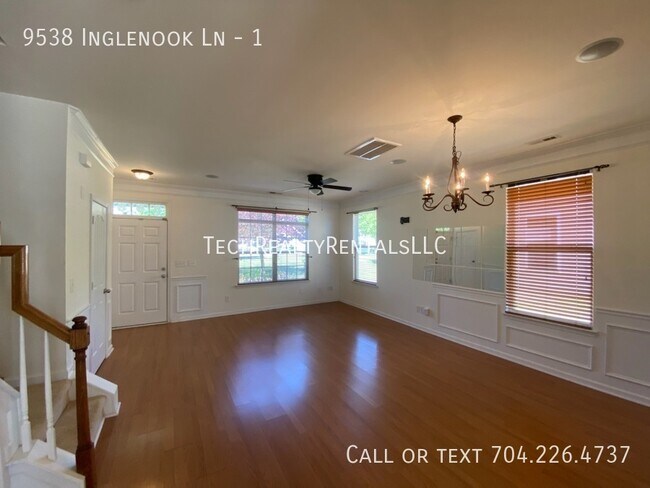 Photo - 9538 Inglenook Ln