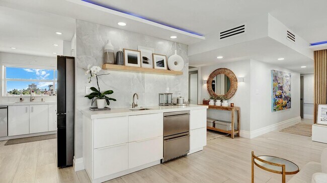 Photo - 2871 N Ocean Blvd Unit D502