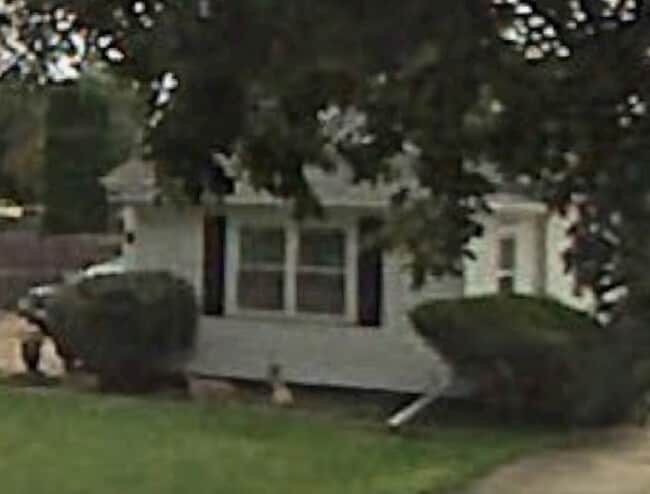 Building Photo - 1620 S Rawleigh Ave