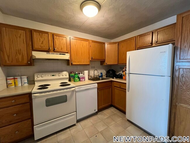 Photo - 175 Adams St Unit 40