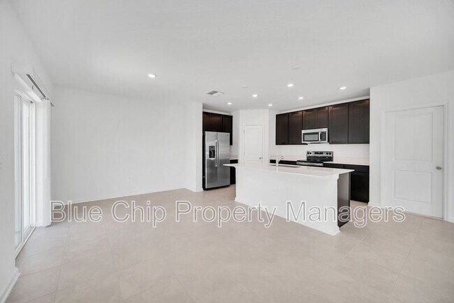 Photo - 2209 Aquifer Ln