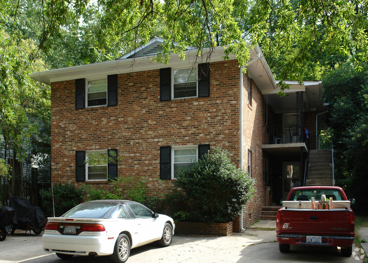 Photo - 210 Watts St Apartments